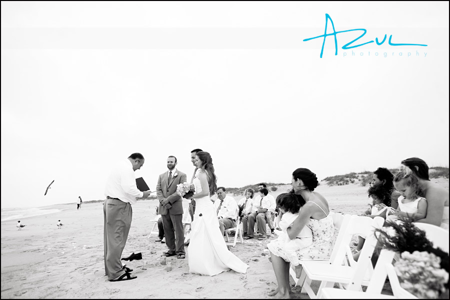 Outer Banks wedding photograph while on the beach.