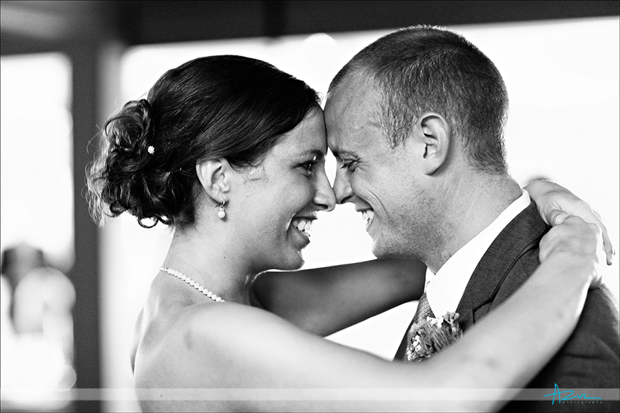 Bride and groom's first dance moment photography at Rumbling Bald
