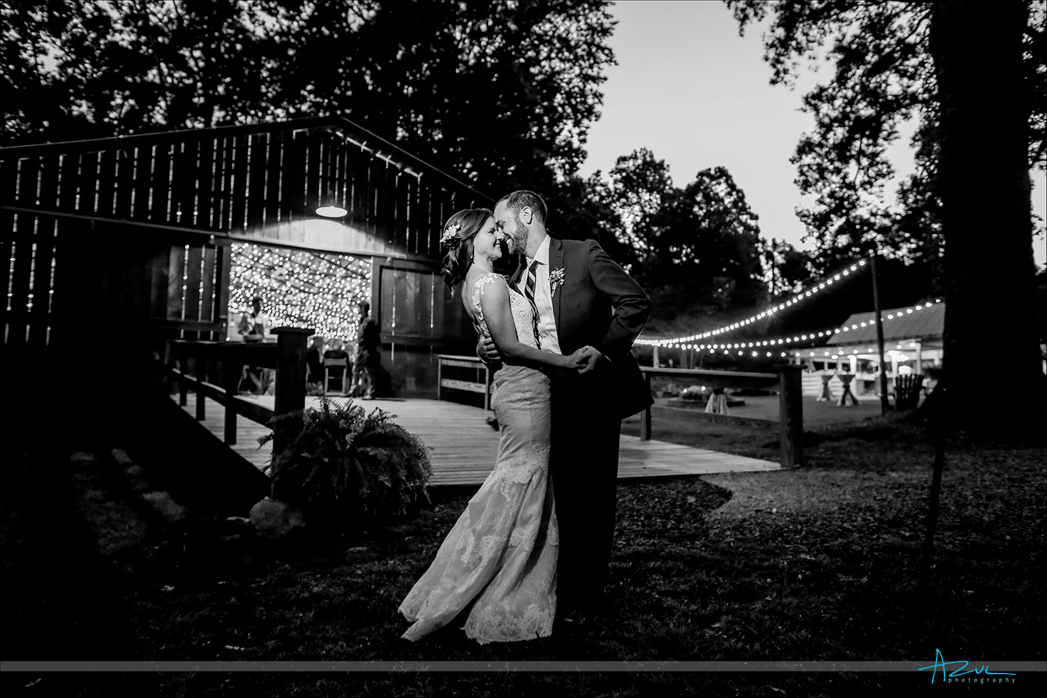Barn yard wedding portrait photographer Raleigh North Carolina